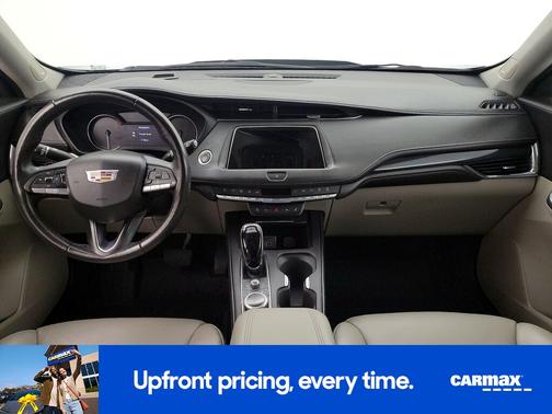 2023 Cadillac XT4 Luxury