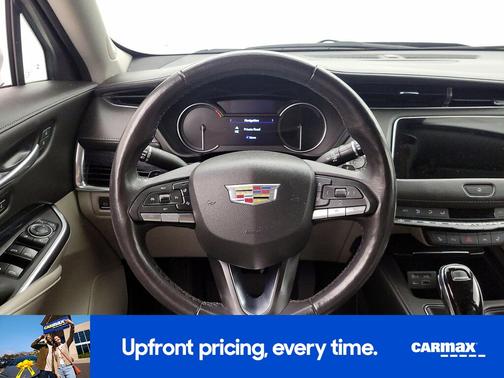 2023 Cadillac XT4 Luxury