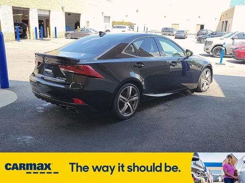 2018 Lexus IS 300