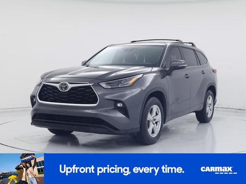 2022 Toyota Highlander LE