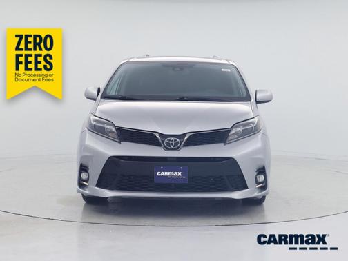 Silver 2020 Toyota Sienna SE