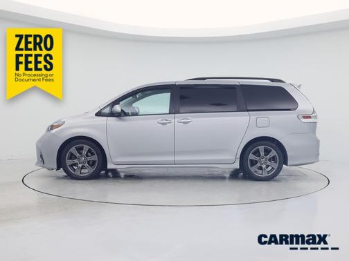 Silver 2020 Toyota Sienna SE