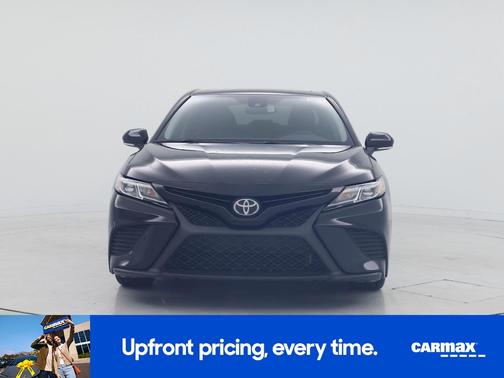 Black 2020 Toyota Camry SE