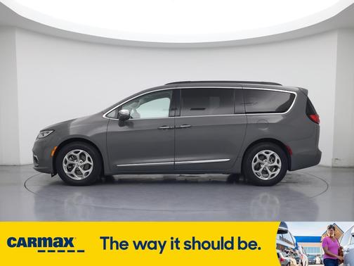 2022 Chrysler Pacifica Limited