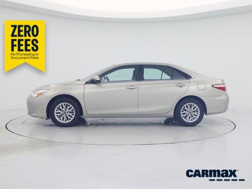 Tan 2017 Toyota Camry LE
