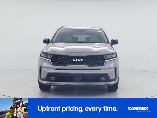 Gray 2022 Kia Sorento EX
