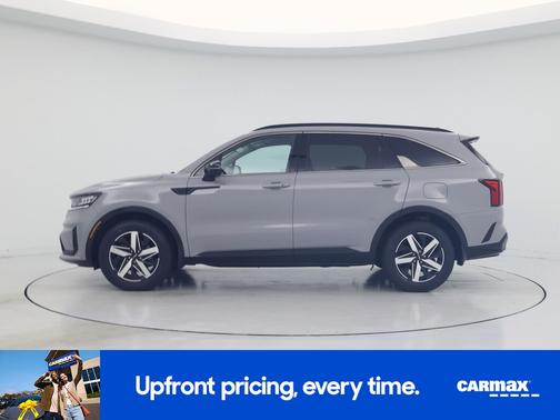 Gray 2022 Kia Sorento EX