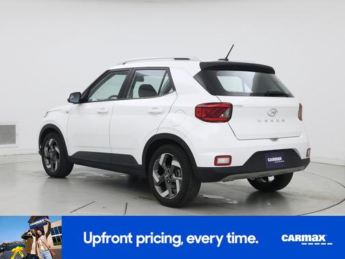 White 2023 Hyundai VENUE SEL