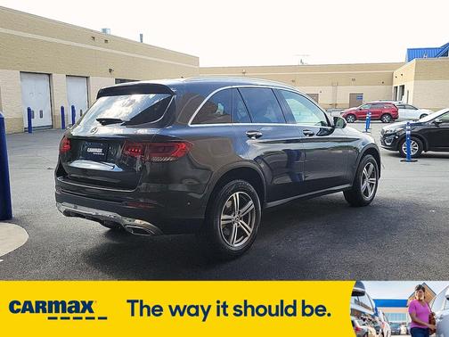 2021 Mercedes-Benz GLC 300