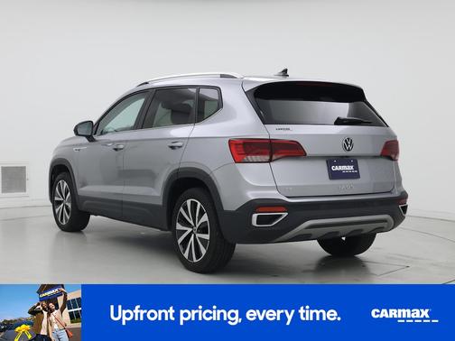 Gray 2024 Volkswagen Taos SE