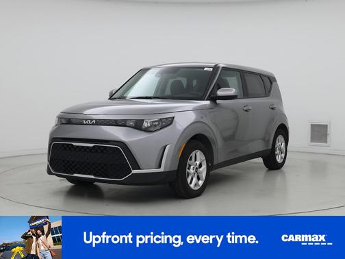 Silver 2025 Kia Soul LX
