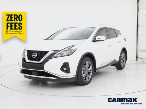 White 2023 Nissan Murano Platinum