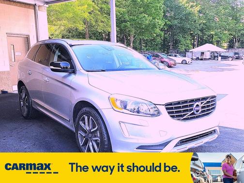 2017 Volvo XC60 T6 Dynamic