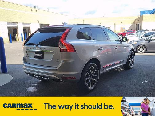 2017 Volvo XC60 T6 Dynamic