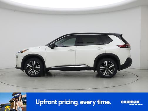 White 2023 Nissan Rogue SL