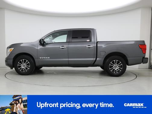 2021 Nissan Titan SV