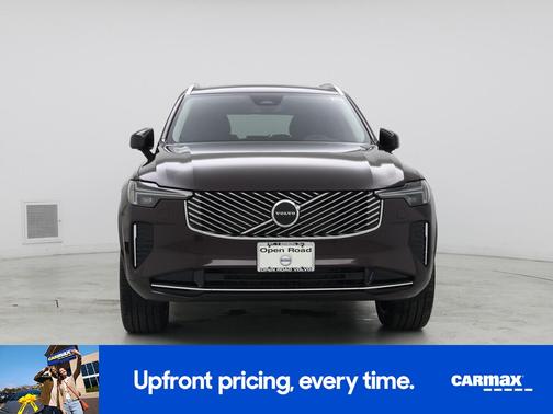 2025 Volvo XC90 B5 Core