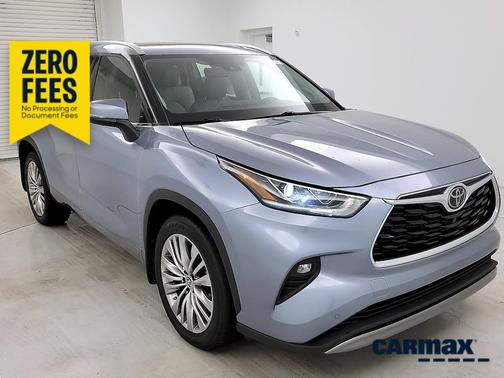 Blue 2022 Toyota Highlander Platinum