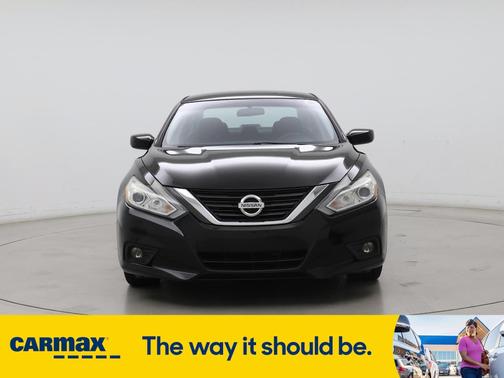 2016 Nissan Altima SV
