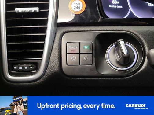 2022 Porsche Cayenne Platinum