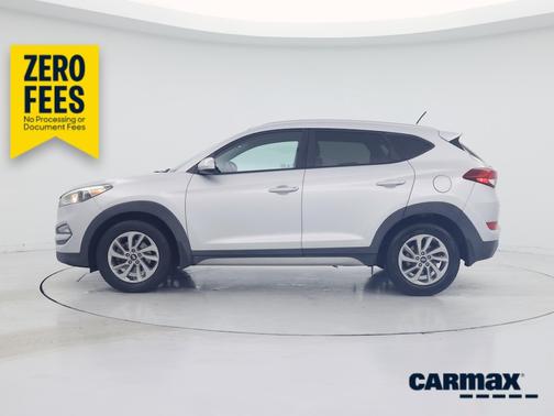 Silver 2017 Hyundai TUCSON SE