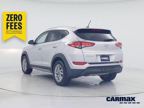Silver 2017 Hyundai TUCSON SE
