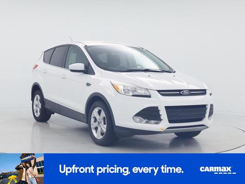 White 2015 Ford Escape SE
