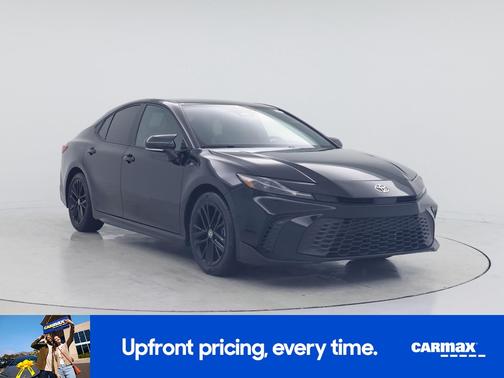 Black 2025 Toyota Camry SE