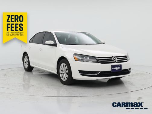 White 2015 Volkswagen Passat S