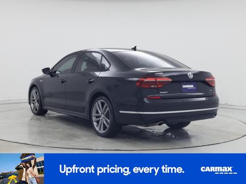 2018 Volkswagen Passat R-Line