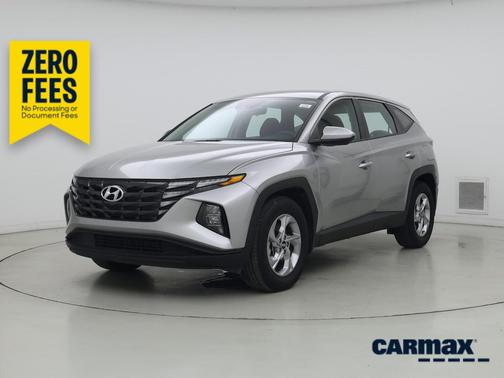 Silver 2024 Hyundai TUCSON SE