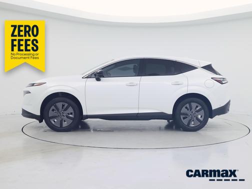 White 2025 Nissan Murano SL
