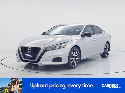 Silver 2021 Nissan Altima SR