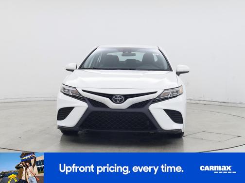 2020 Toyota Camry SE