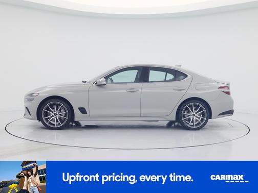 Gold 2025 Genesis G70