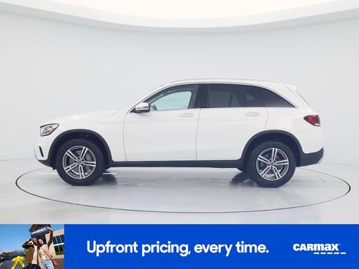 White 2022 Mercedes-Benz GLC 300