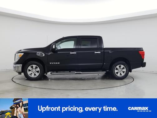 2017 Nissan Titan SV