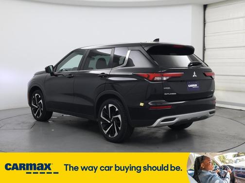 2022 Mitsubishi Outlander SE