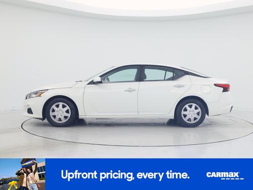 White 2020 Nissan Altima S