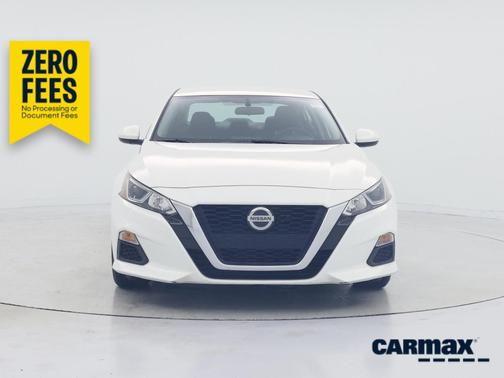 White 2020 Nissan Altima S