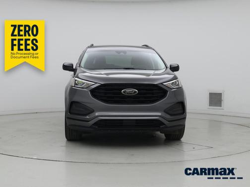 Gray 2023 Ford Edge SE