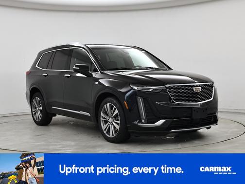 Black 2022 Cadillac XT6 Premium Luxury