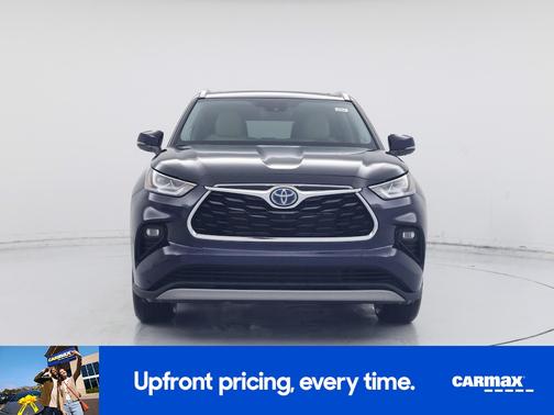 2022 Toyota Highlander Hybrid Platinum