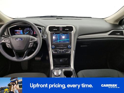 Silver 2019 Ford Fusion SE