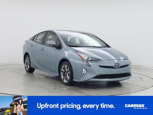 2016 Toyota Prius Three Touring