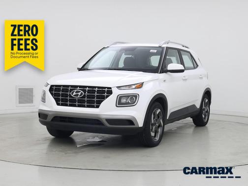 White 2025 Hyundai VENUE SEL