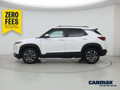 White 2025 Chevrolet Trailblazer LT