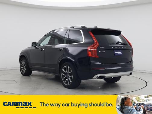 2019 Volvo XC90 T6 Momentum