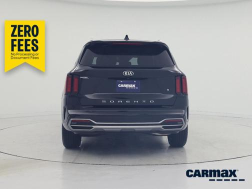 Black 2021 Kia Sorento S