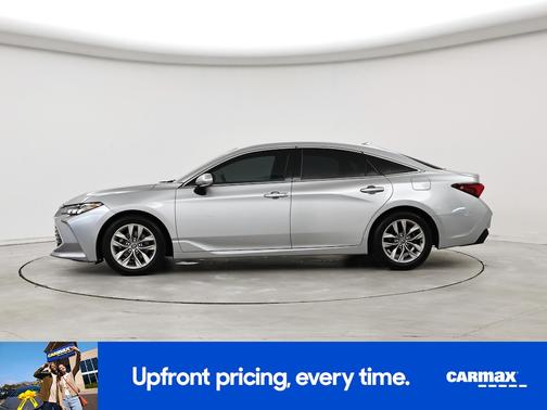 2019 Toyota Avalon XLE